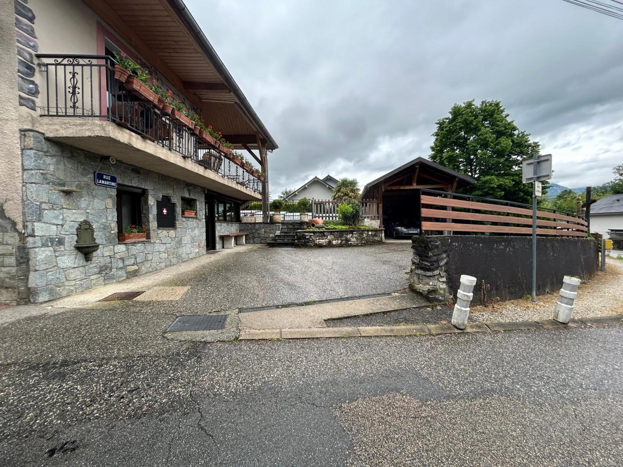 Apartment Le De Lamartine- Clim Wifi Parking-clg Savoie Saint-Pierre-d'Albigny