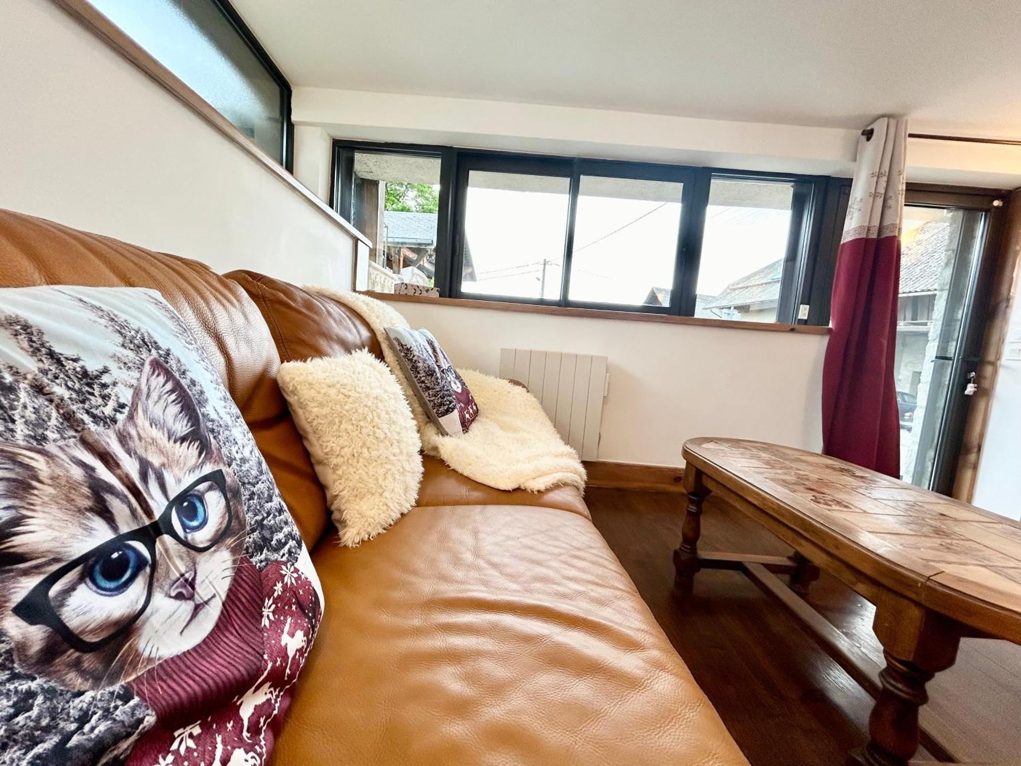 Apartment Le De Lamartine- Clim Wifi Parking-clg Savoie Saint-Pierre-d'Albigny